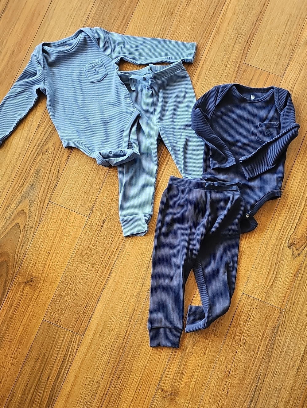 GAP Ribbed Leggings & Bodysuit Set in Light Blue and Navy